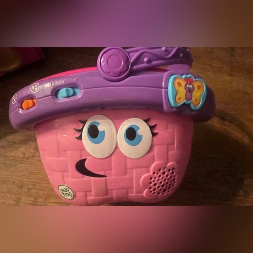Leapfrog picnic basket toy works talks & plays music